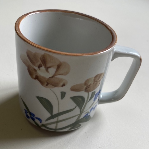Floral Mug - Picture 2 of 8